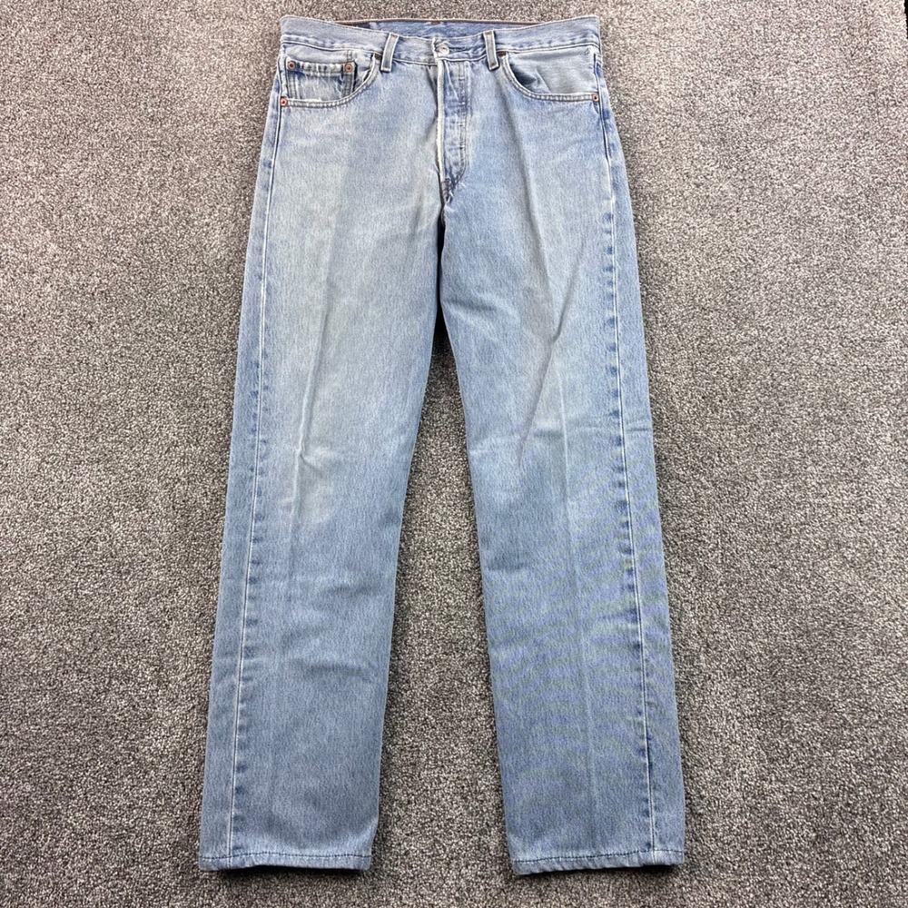 Vintage Levi's 501 Jeans Mens 33x34 Blue Light Wash Straight Distressed USA Made